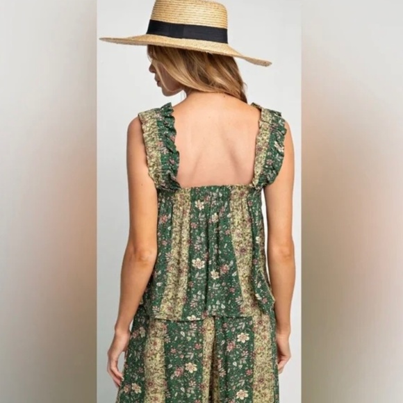 Easel Green Floral Printed Rayon Gauze Wide Leg Pant and Top Matching Set - Picture 4 of 8